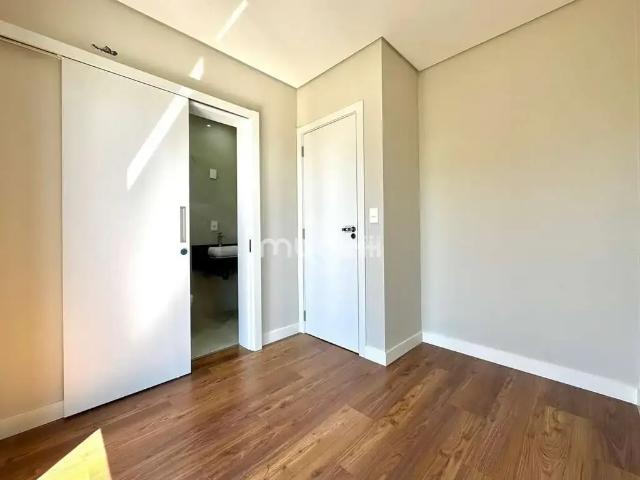Casa / Sobrado para Venda em São José dos Pinhais/PR Cruzeiro 3 Quartos