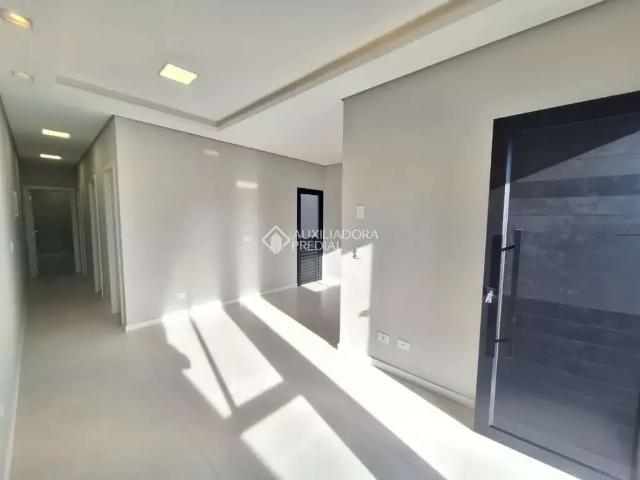 Casa / Sobrado para Venda em São José dos Pinhais/PR Cruzeiro 3 Quartos