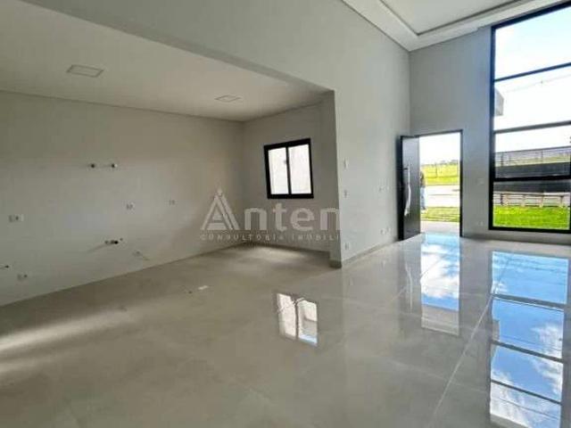 Casa / Sobrado para Venda em São José dos Pinhais/PR Cruzeiro