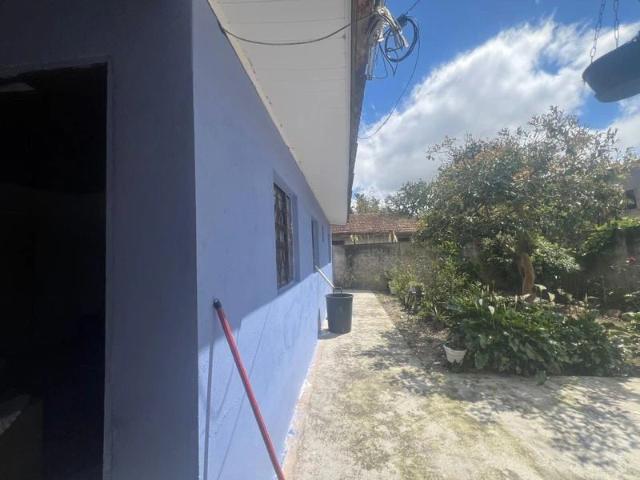 Casa / Sobrado para Venda em São José dos Pinhais/PR Guatupê 3 Quartos