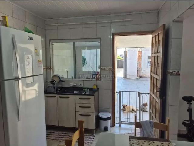 Casa / Sobrado para Venda em São José dos Pinhais/PR Guatupê 1 Quartos