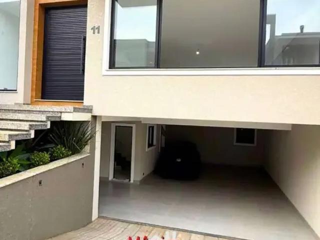 Casa / Sobrado para Venda em São José dos Pinhais/PR Itália 3 Quartos