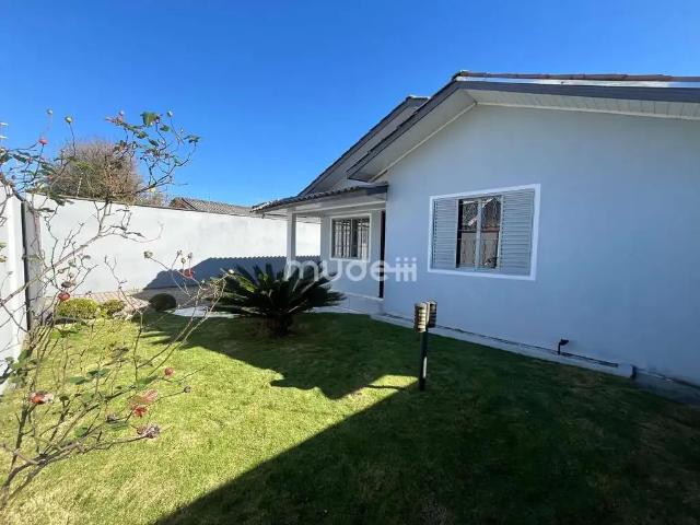 Casa / Sobrado para Venda em São José dos Pinhais/PR Itália 3 Quartos