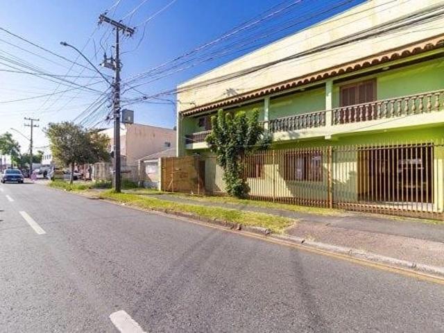 Casa / Sobrado para Venda em São José dos Pinhais/PR Iná 4 Quartos