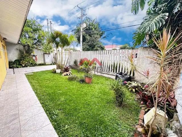 Casa / Sobrado para Venda em São José dos Pinhais/PR Iná 4 Quartos