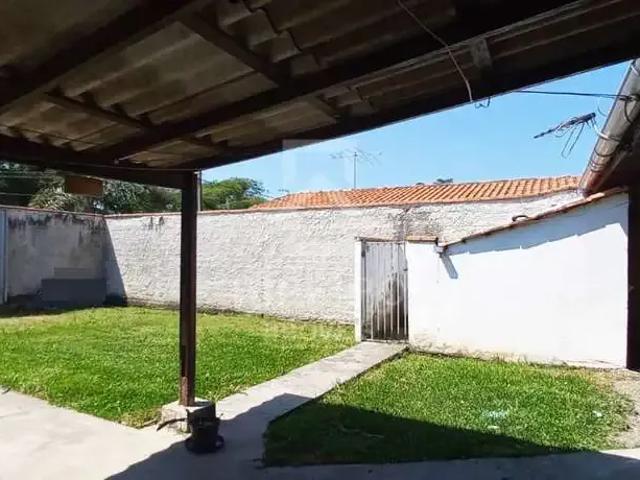 Casa / Sobrado para Venda em São José dos Pinhais/PR Iná 1 Quartos