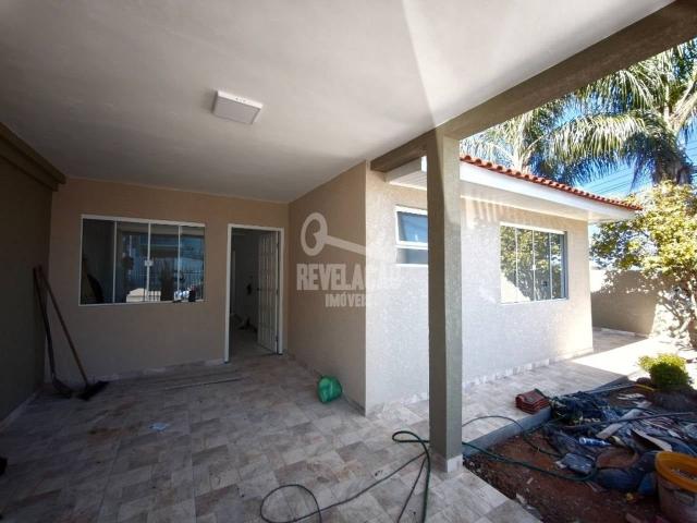 Casa / Sobrado para Venda em São José dos Pinhais/PR Iná 3 Quartos