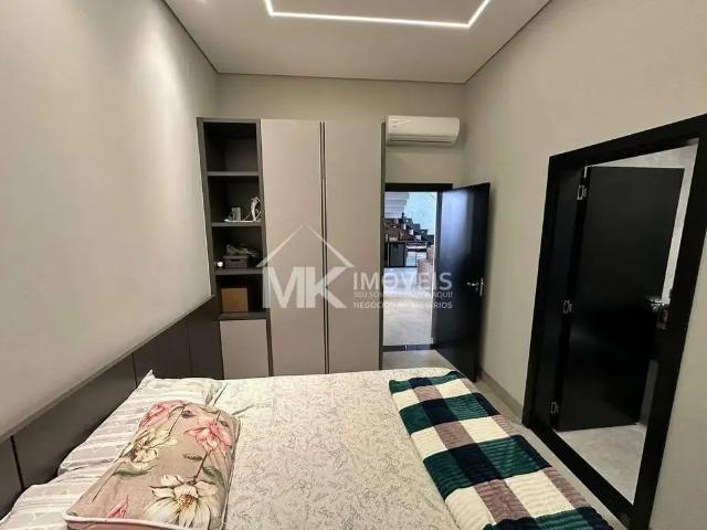 Casa / Sobrado para Venda em São José dos Pinhais/PR Ipê 4 Quartos