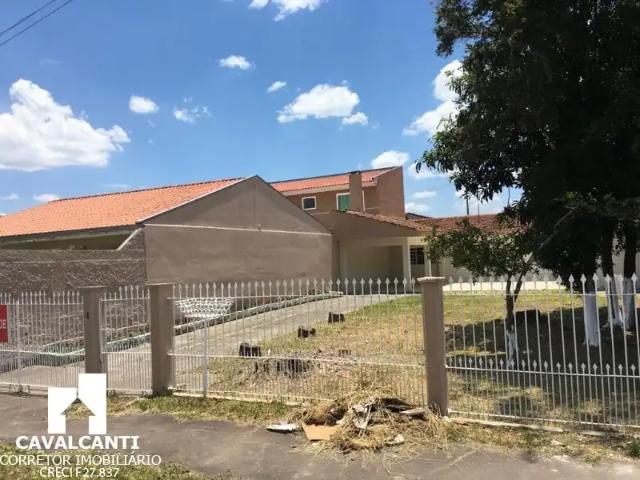 Casa / Sobrado para Venda em São José dos Pinhais/PR Ipê 3 Quartos