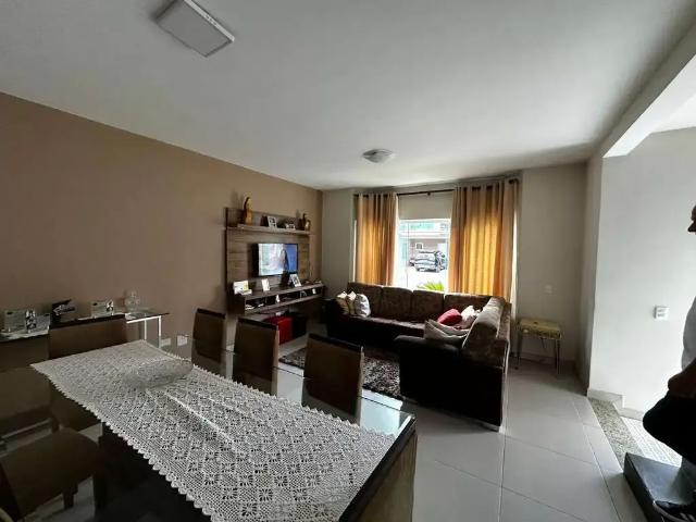 Casa / Sobrado para Venda em São José dos Pinhais/PR Parque da Fonte 4 Quartos