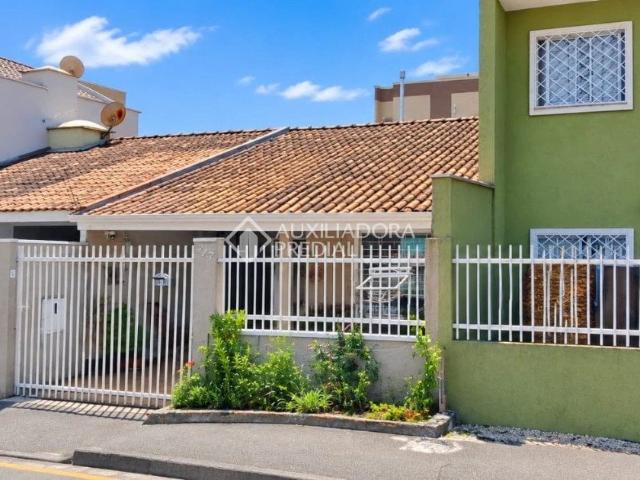Casa / Sobrado para Venda em São José dos Pinhais/PR Parque da Fonte 2 Quartos