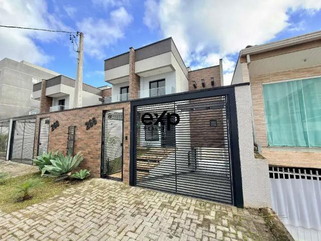 Casa / Sobrado para Venda em São José dos Pinhais/PR Pedro Moro 3 Quartos