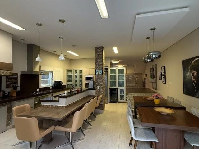 Casa / Sobrado para Venda em São José dos Pinhais/PR Pedro Moro 3 Quartos