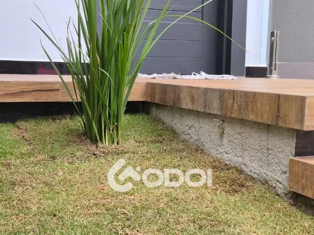 Casa / Sobrado para Venda em São José dos Pinhais/PR Pedro Moro 3 Quartos