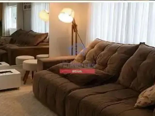 Casa / Sobrado para Venda em São José dos Pinhais/PR Pedro Moro 33 Quartos