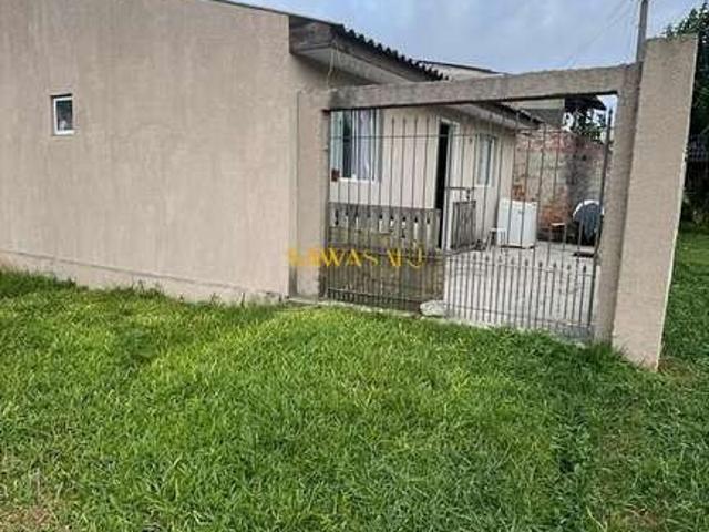 Casa / Sobrado para Venda em São José dos Pinhais/PR Quississana 3 Quartos