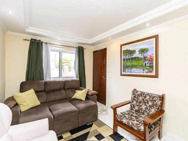 Casa / Sobrado para Venda em São José dos Pinhais/PR Quississana 3 Quartos