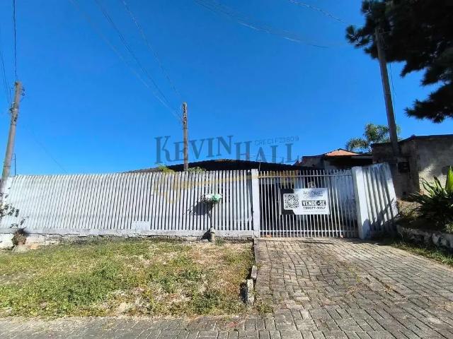 Casa / Sobrado para Venda em São José dos Pinhais/PR Quississana 4 Quartos