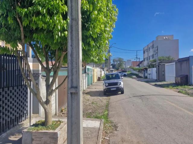 Casa / Sobrado para Venda em São José dos Pinhais/PR Roseira de São Sebastião 2 Quartos