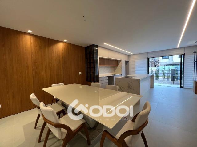 Casa / Sobrado para Venda em São José dos Pinhais/PR São Domingos 3 Quartos