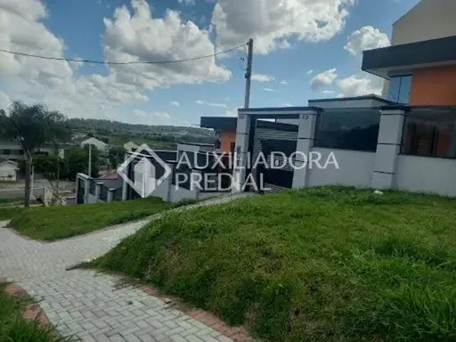 Casa / Sobrado para Venda em São José dos Pinhais/PR São Domingos 3 Quartos