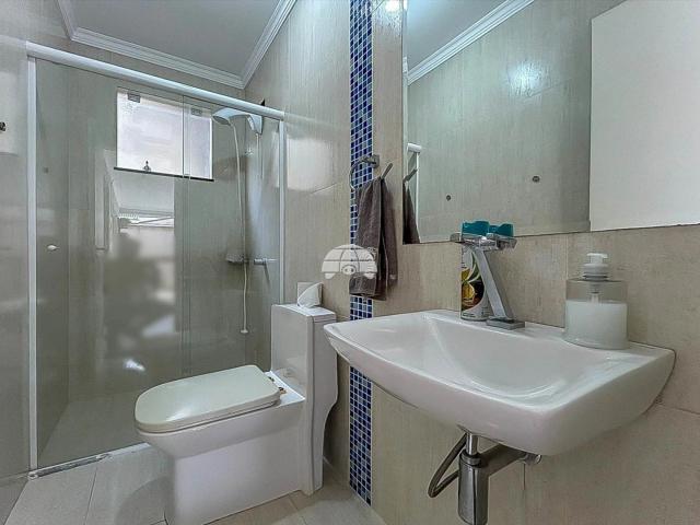 Casa / Sobrado para Venda em São José dos Pinhais/PR São Pedro 4 Quartos