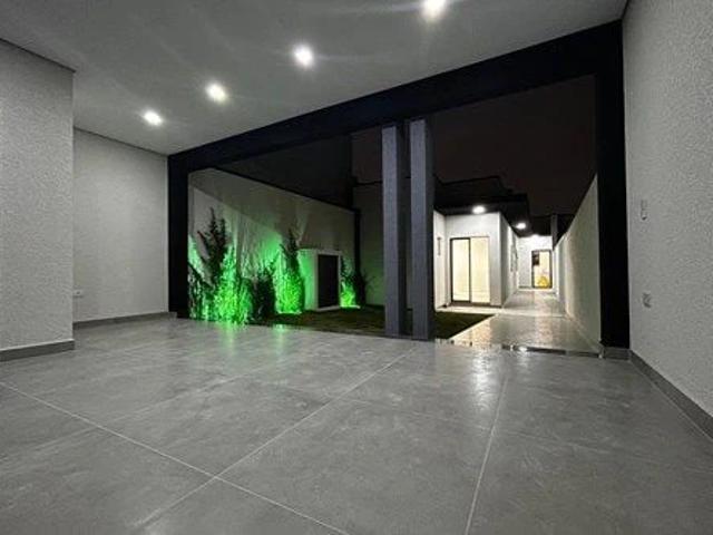 Casa / Sobrado para Venda em São José dos Pinhais/PR São Pedro 3 Quartos