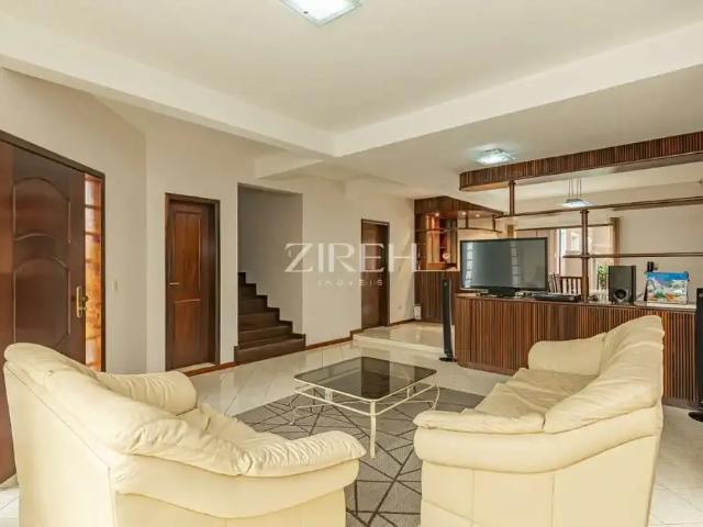 Casa / Sobrado para Venda em São José dos Pinhais/PR Silveira da Motta 3 Quartos
