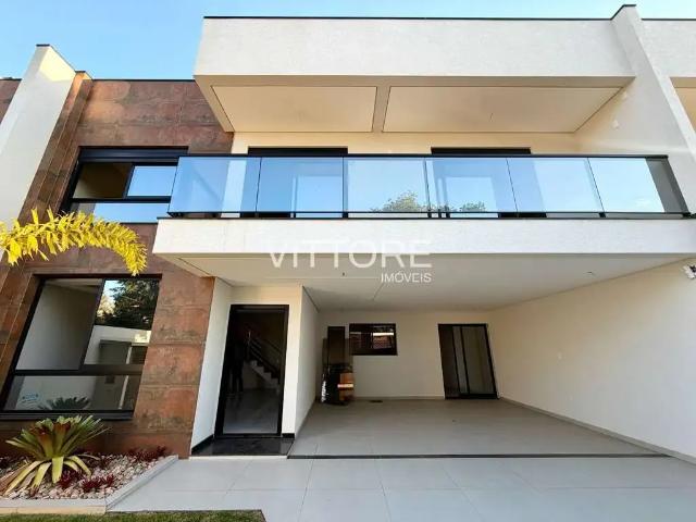Casa / Sobrado para Venda em São José dos Pinhais/PR Silveira da Motta 3 Quartos