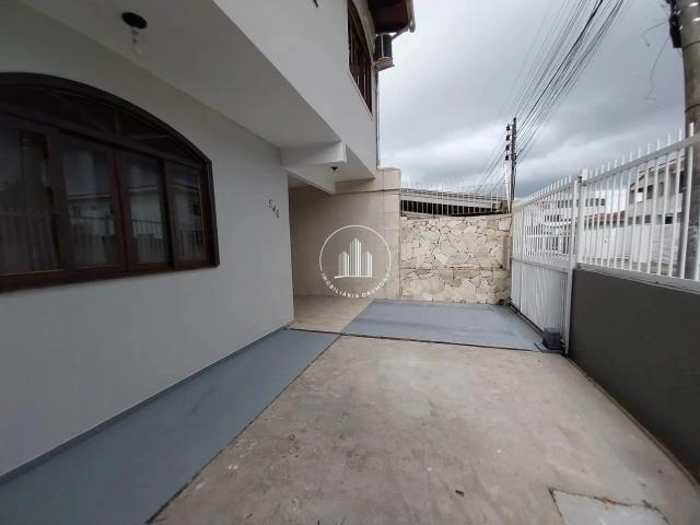 Casa / Sobrado para Venda em São José/SC Nossa Senhora do Rosário 5 Quartos