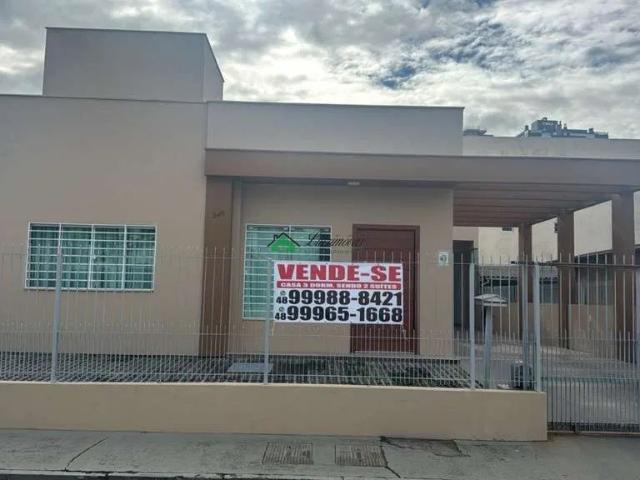 Casa / Sobrado para Venda em São José/SC Nossa Senhora do Rosário 3 Quartos