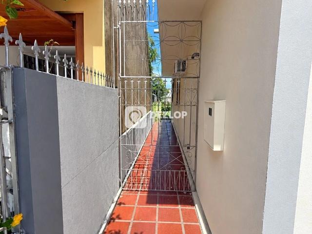 Casa / Sobrado para Venda em São José/SC Nossa Senhora do Rosário 3 Quartos