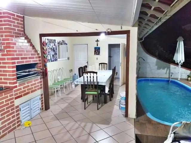 Casa / Sobrado para Venda em São José/SC Areias 4 Quartos