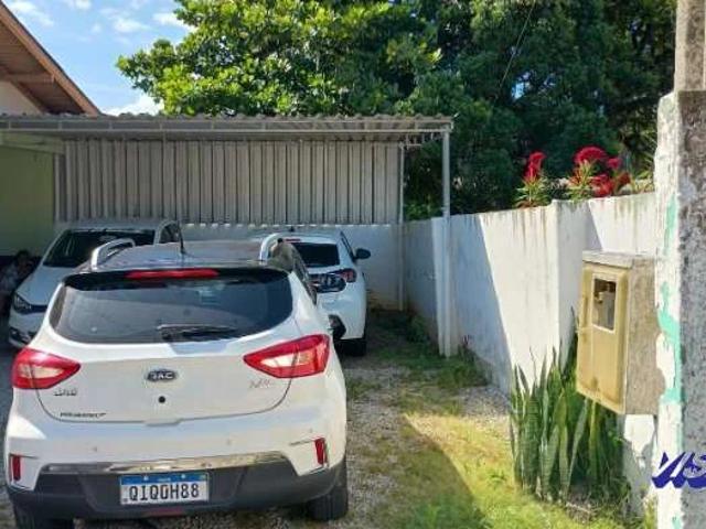 Casa / Sobrado para Venda em São José/SC Areias 4 Quartos