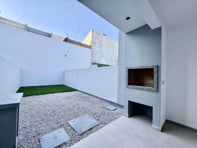 Casa / Sobrado para Venda em São José/SC Areias 2 Quartos