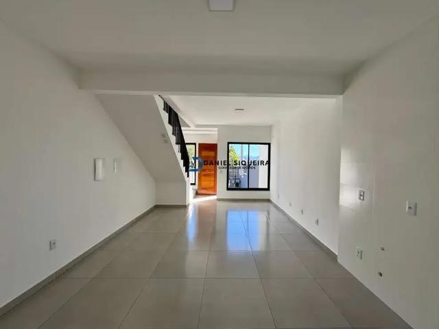 Casa / Sobrado para Venda em São José/SC Areias 2 Quartos