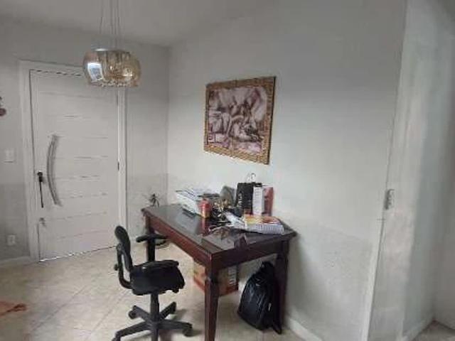 Casa / Sobrado para Venda em São José/SC Areias 3 Quartos
