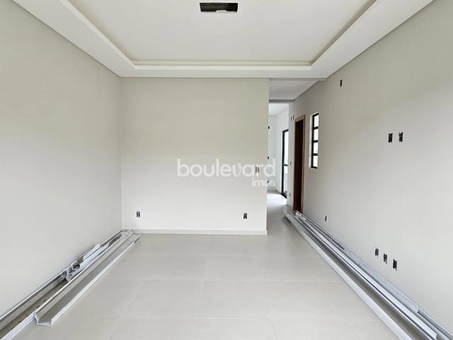Casa / Sobrado para Venda em São José/SC Areias 3 Quartos
