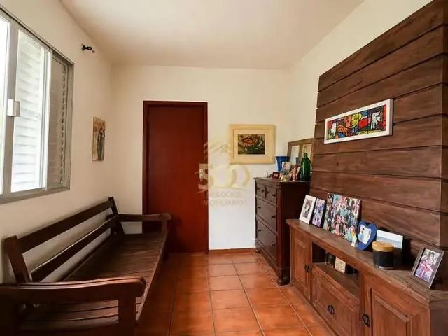 Casa / Sobrado para Venda em São José/SC Barreiros 3 Quartos