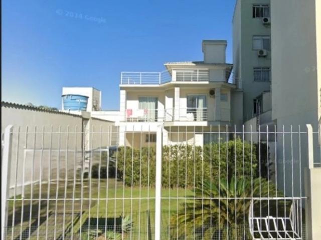 Casa / Sobrado para Venda em São José/SC Barreiros 3 Quartos