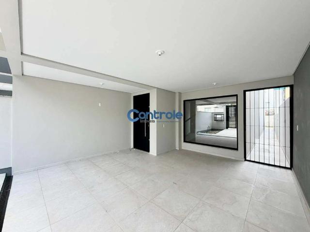 Casa / Sobrado para Venda em São José/SC Barreiros 3 Quartos