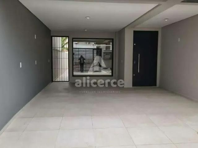 Casa / Sobrado para Venda em São José/SC Barreiros 3 Quartos