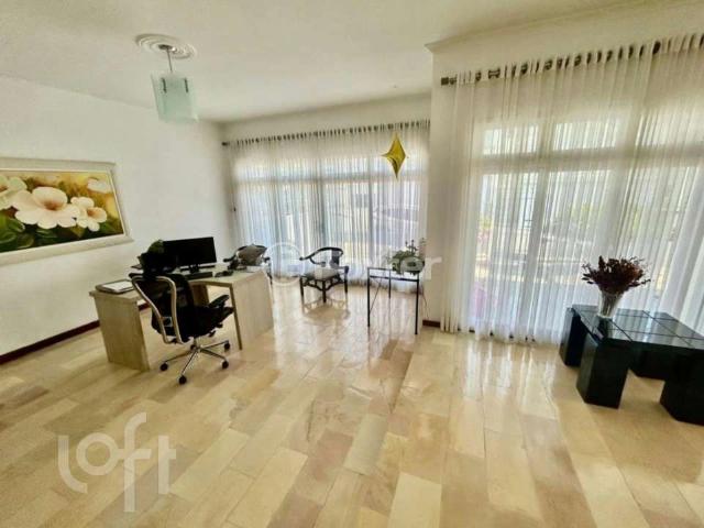 Casa / Sobrado para Venda em São José/SC Barreiros 3 Quartos