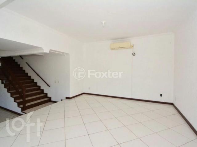 Casa / Sobrado para Venda em São José/SC Barreiros 3 Quartos