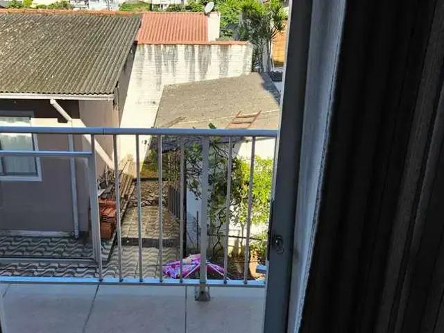 Casa / Sobrado para Venda em São José/SC Barreiros 3 Quartos