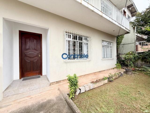 Casa / Sobrado para Venda em São José/SC Bela Vista 5 Quartos