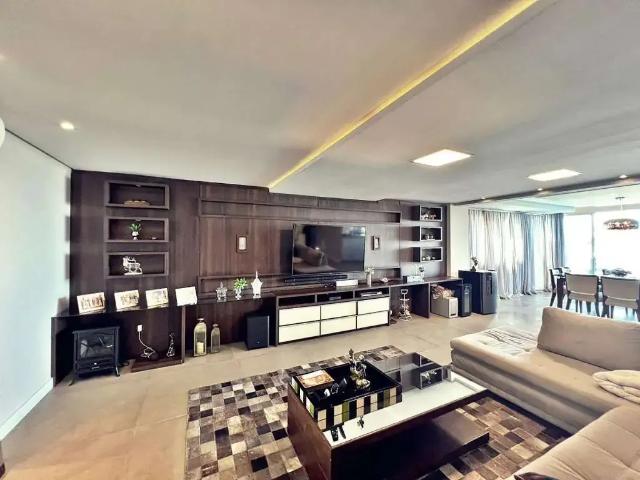 Casa / Sobrado para Venda em São José/SC Bosque das Mansões 5 Quartos
