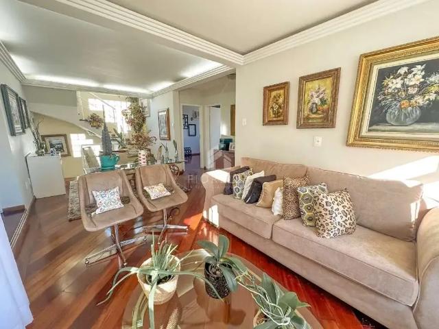 Casa / Sobrado para Venda em São José/SC Campinas 3 Quartos