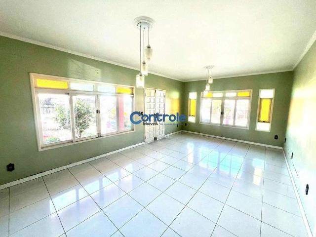 Casa / Sobrado para Venda em São José/SC Fazenda Santo Antônio 4 Quartos