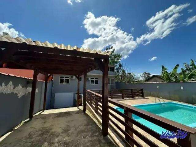 Casa / Sobrado para Venda em São José/SC Fazenda Santo Antônio 3 Quartos